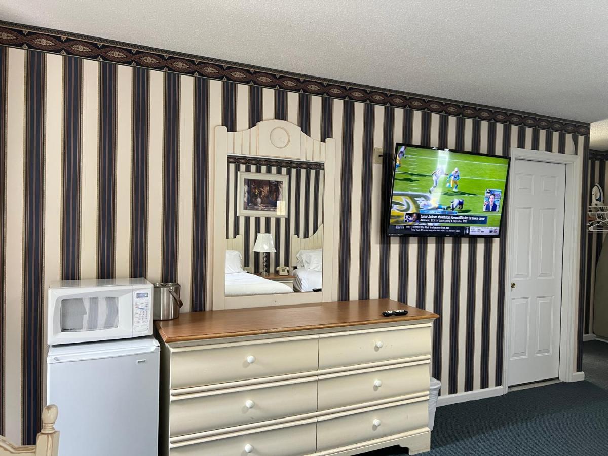 Rocky River Inn New Milford Ngoại thất bức ảnh